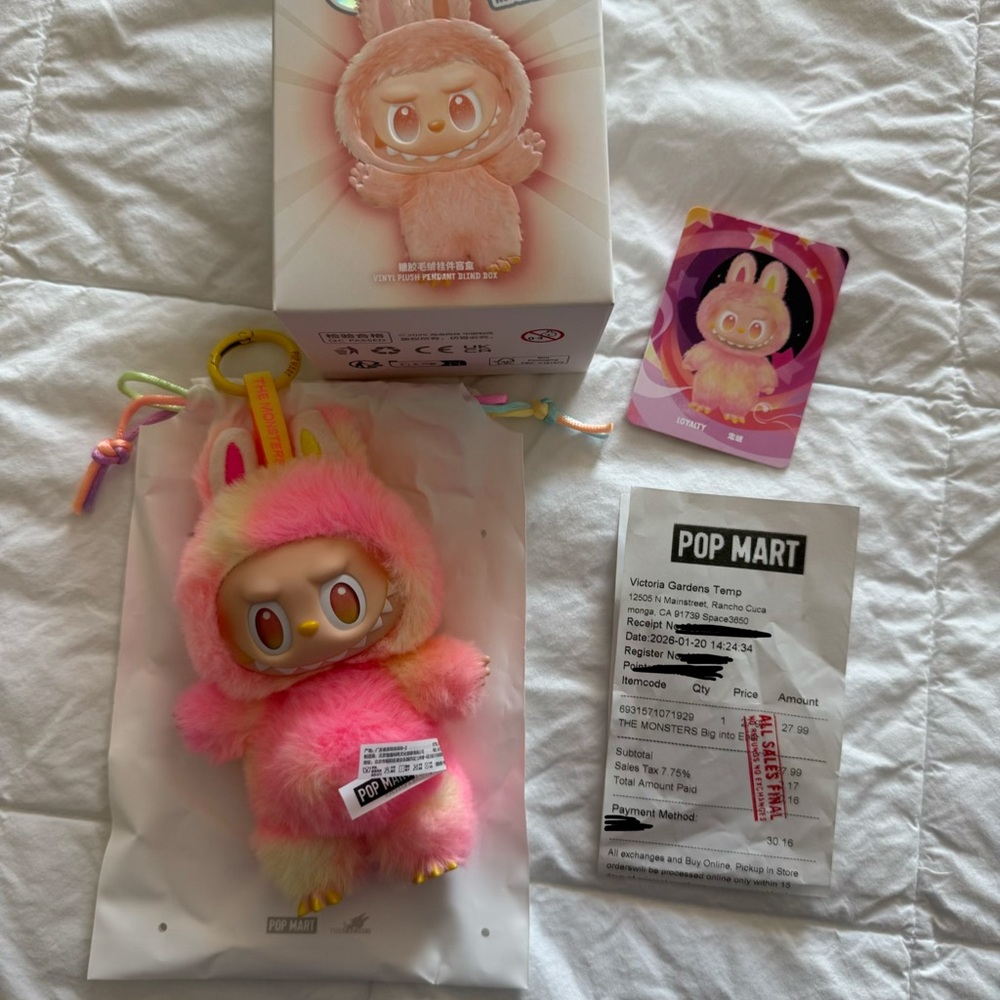 Pop Mart Labubu
